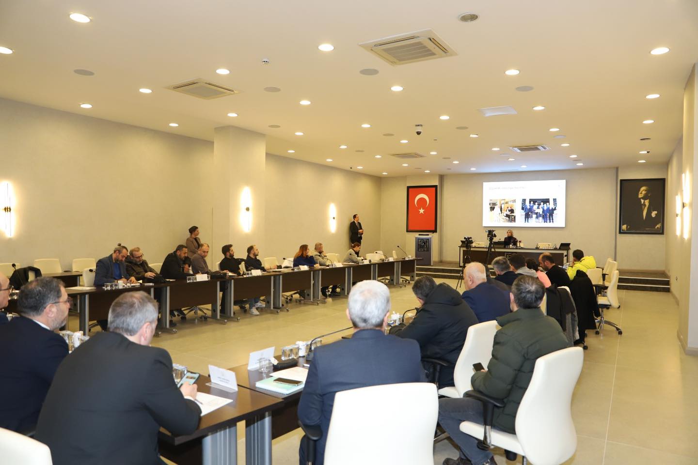 KUTSO’NUN EKİM 2022-OCAK 2024 DÖNEMİ FAALİYET RAPORU BASIN MENSUPLARI İLE PAYLAŞILDI.