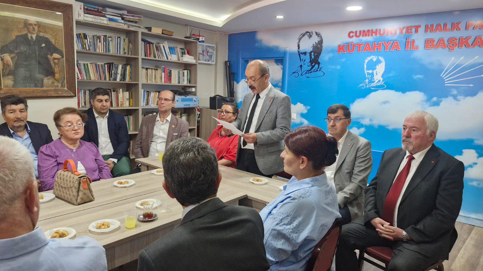 SİLİVRİ CEZAEVİ ADETA CHP GENEL MERKEZİ OLDU