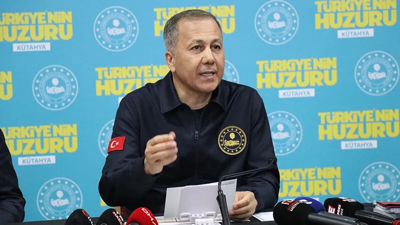İÇİŞLERİ BAKANI YERLİKAYA’DAN EMNİYET VE JANDARMA’YA ÖVGÜ;