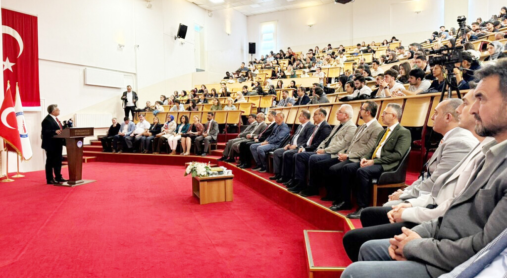 DPÜ’DE İLK DERS FİLİSTİN